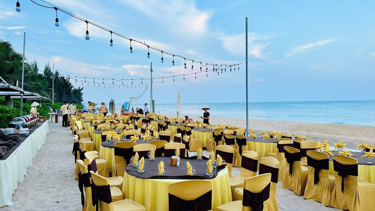 BEACH VENUE