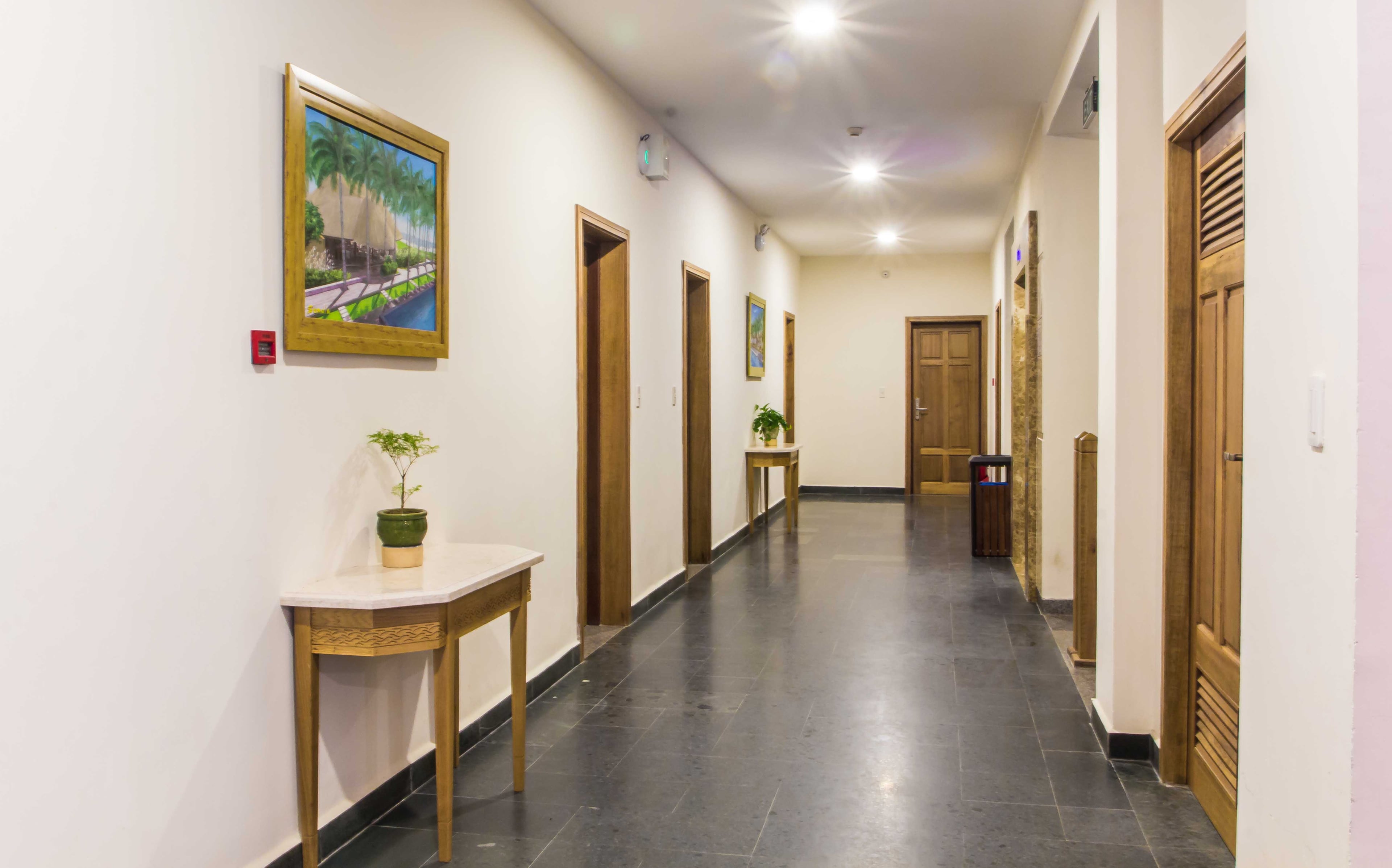 Deluxe Sea View - bedroom image 5