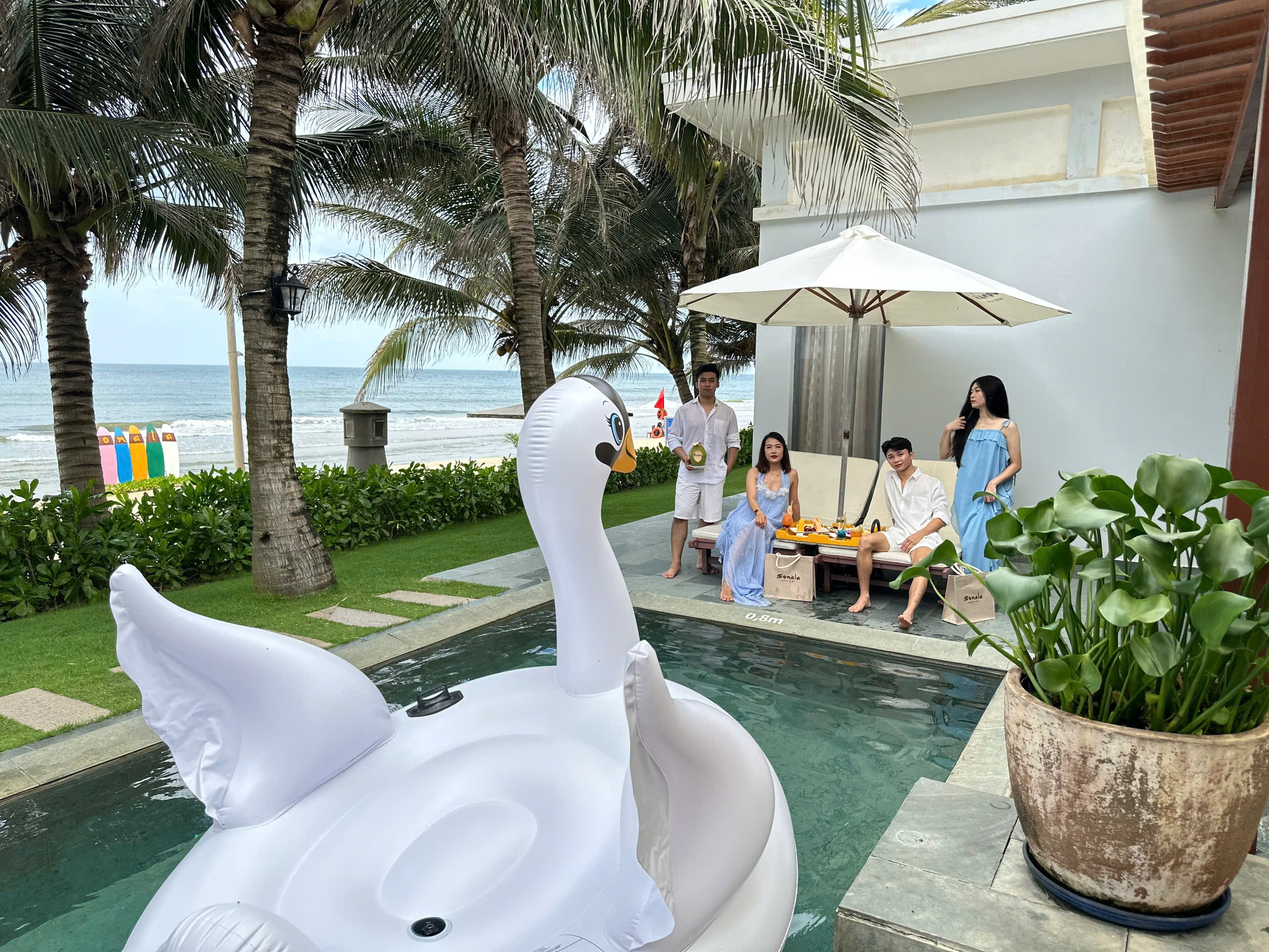 4-Bedroom Beach Front Bungalow - other image 11