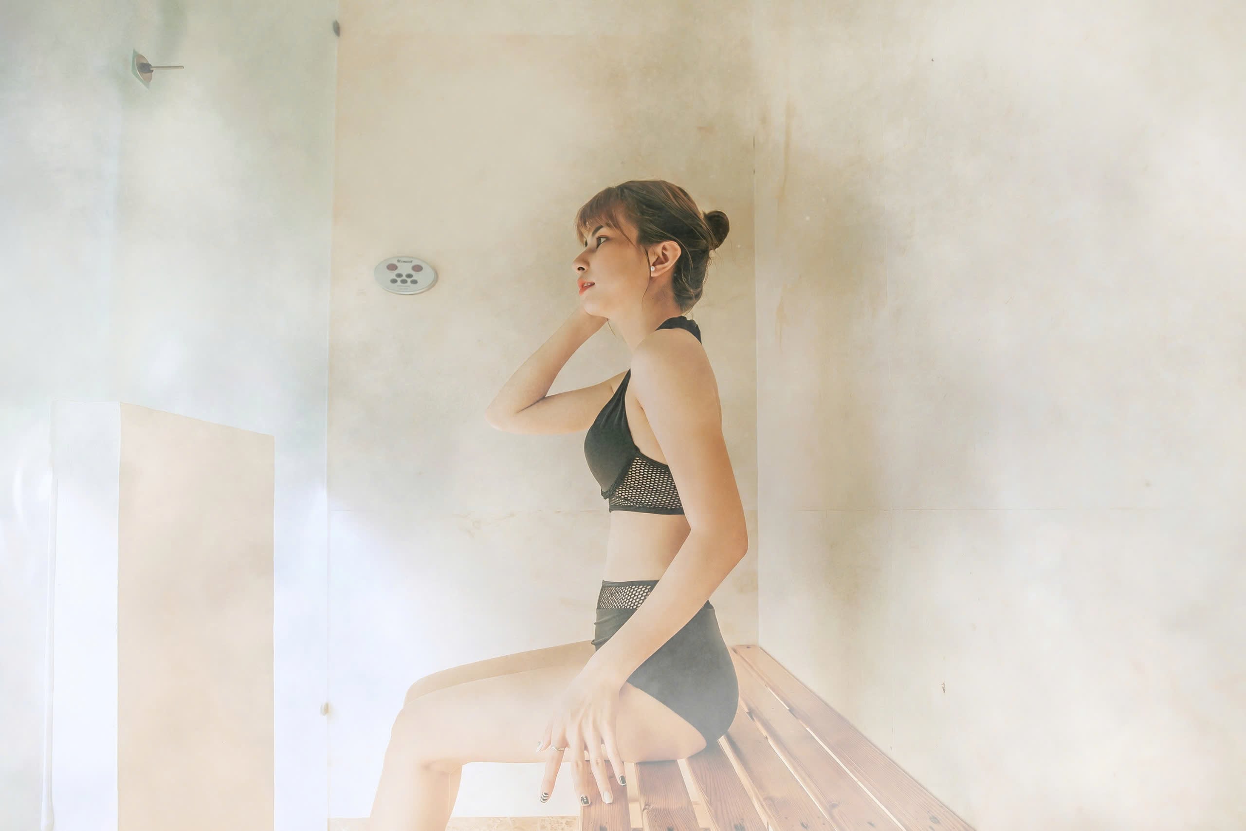 4-Bedroom Beach Front Bungalow - bathroom image 9