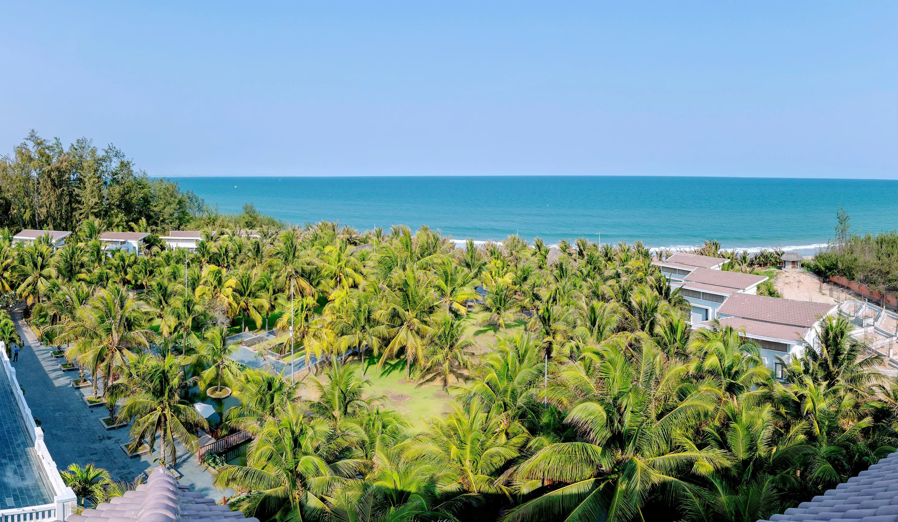 Deluxe Sea View - other image 4