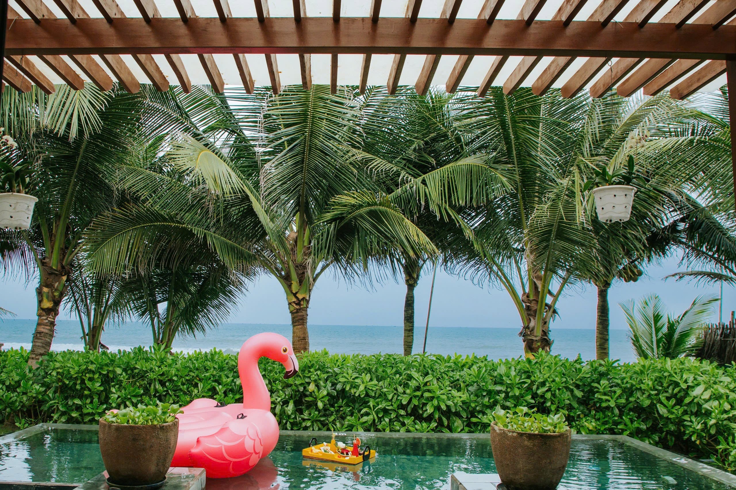 4-Bedroom Beach Front Bungalow - view image 2